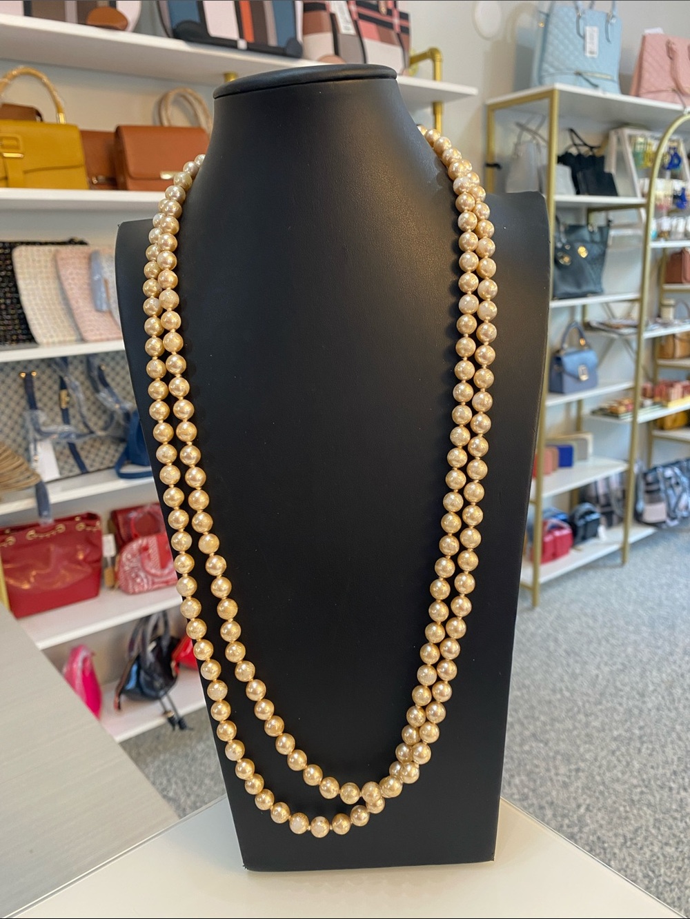 Joan Rivers Pearl Style Necklace - Picture 8 of 9